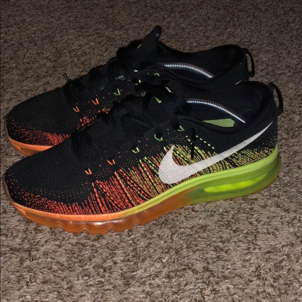 Nike Flyknit Airmax